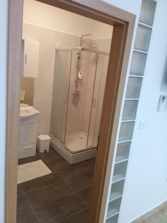 Apartman Sendi Пула Экстерьер фото